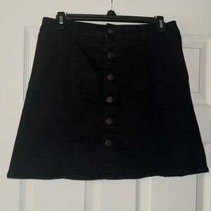 MOSSIMO BLACK BUTTON UP JEAN SKIRT SIZE 6